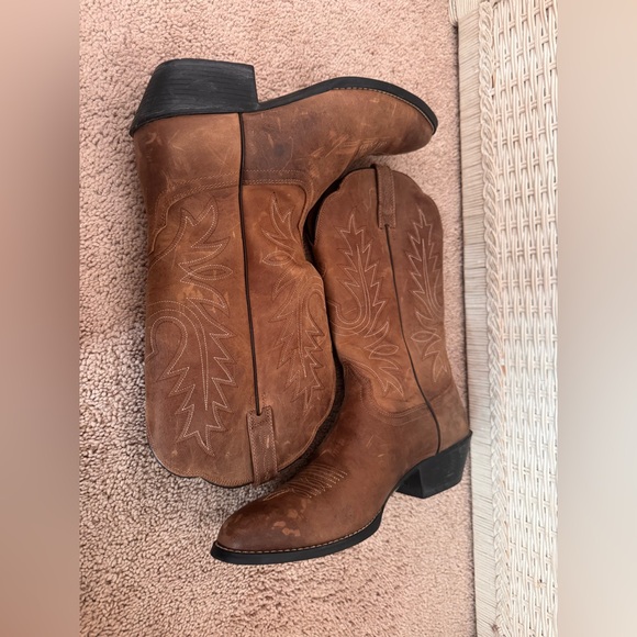 Ariat Western Heritage Browns Distressed Leather Boots 9.5 B Style No.10001021 - Picture 13 of 16